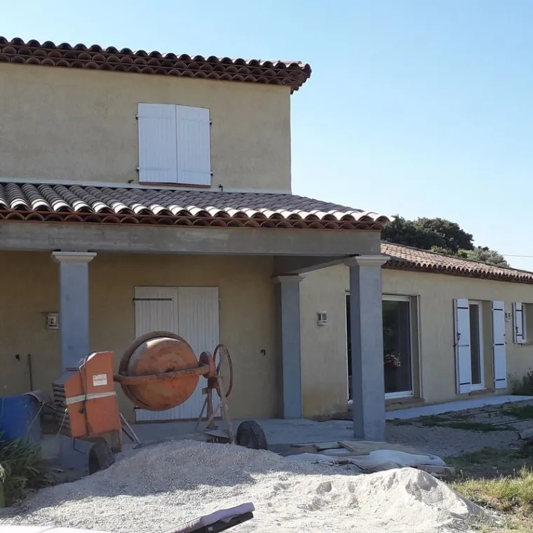 Création d'une terrasse couverte à Cannes, Grasse, Dos Reis Construction
