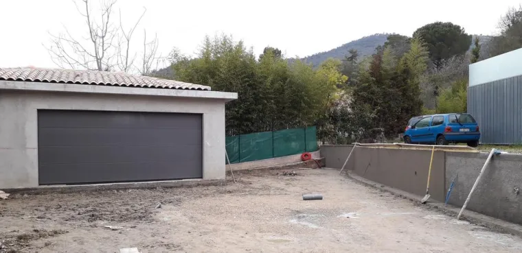 Construction d'un garage électrique à Antibes, Grasse, Dos Reis Construction
